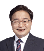 김우영